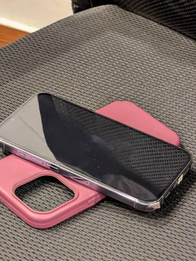 Apple iPhone 13 Pro 6