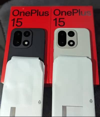 OnePlus 15 | Snapdragon 8 Elite 5 | 12GB RAM | 256GB | 7300mAh |