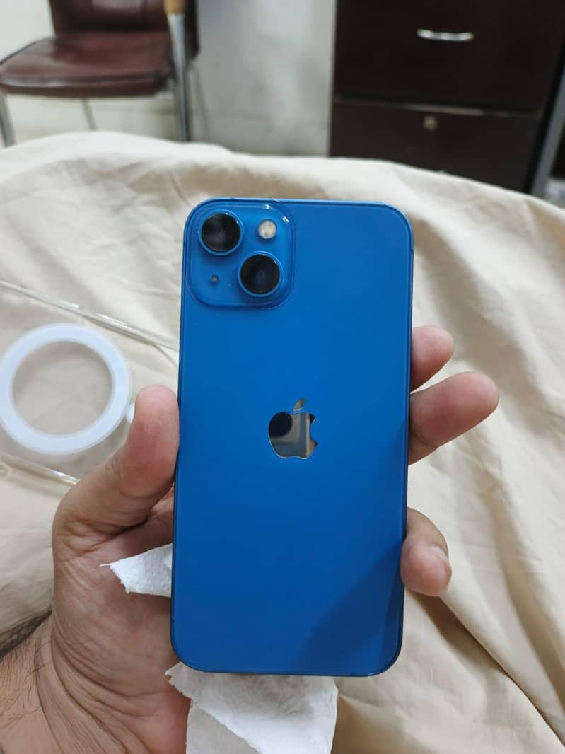 Apple iPhone 13 1