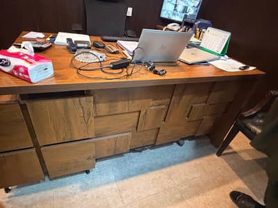 office Table only 6 months Used