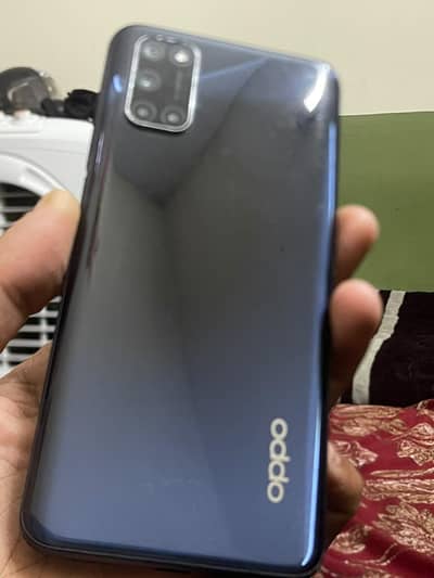 OPPO A52