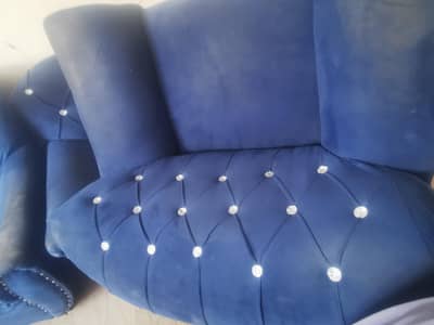 5 seater sofa for use only