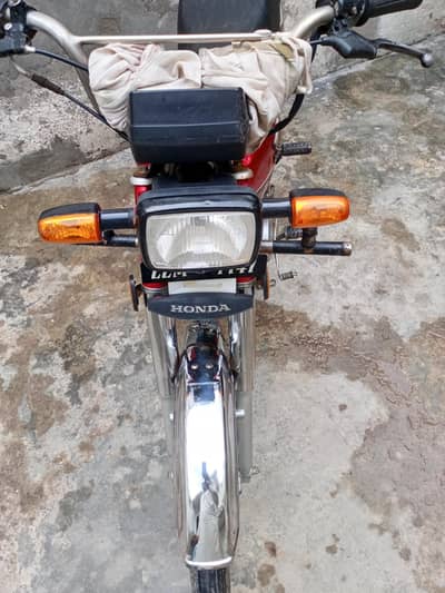 Honda CD 70 10 model