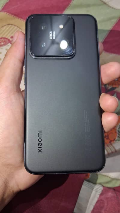 Xiaomi Mi 14