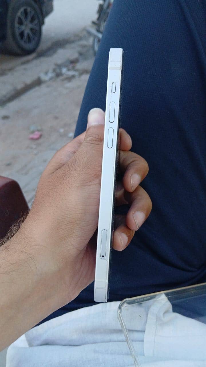 Iphone 12 2