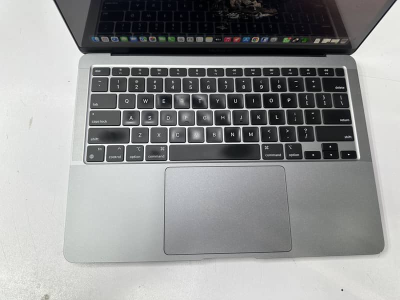 Macbook Air 1