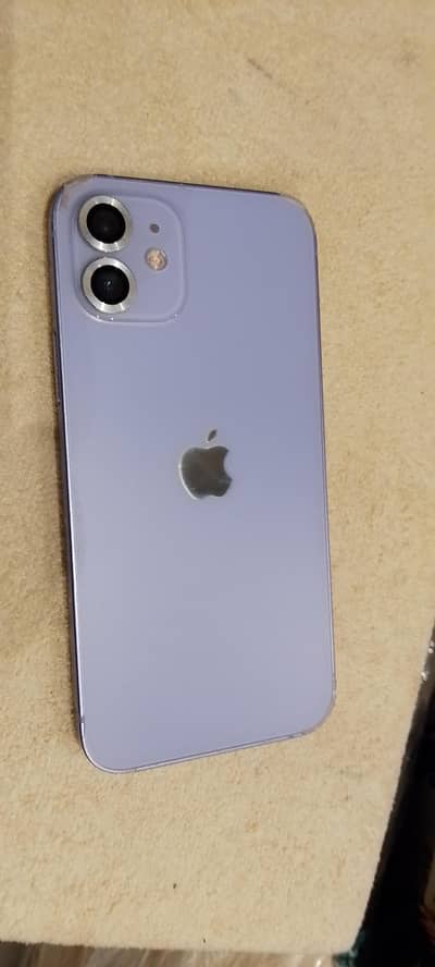 Apple iPhone 12