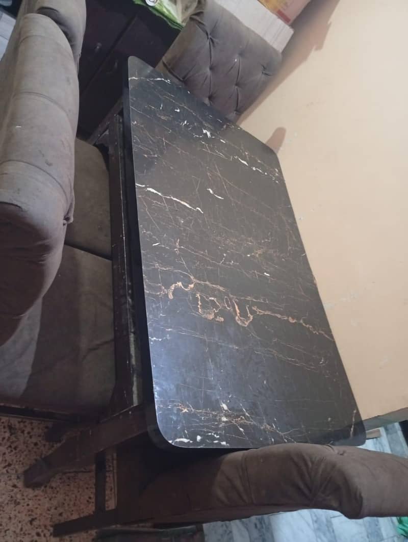 6 sitter Dining table 1