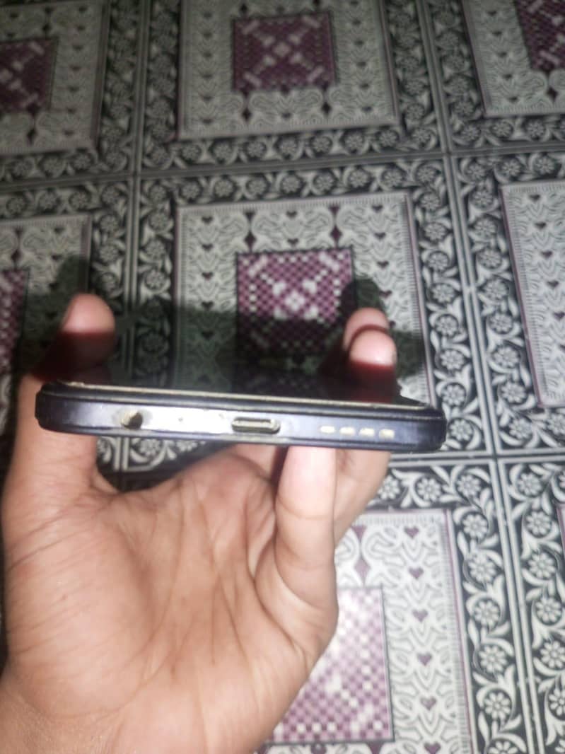 Infinix Note 11 4