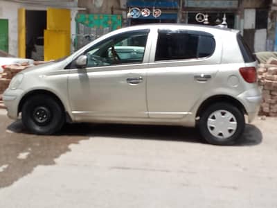Toyota Vitz 2002