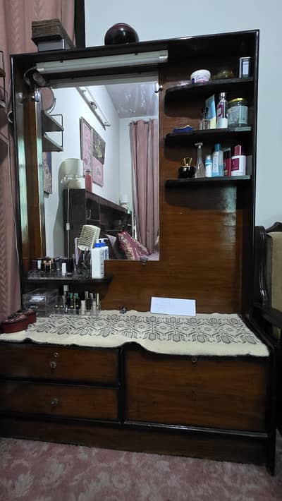 Premium Solid Wood Dressing Table with Mirror & Storage