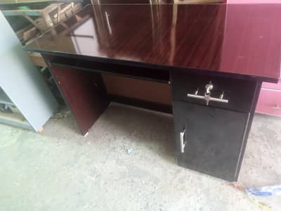 2ft / 4ft office and clinic shop and home study table