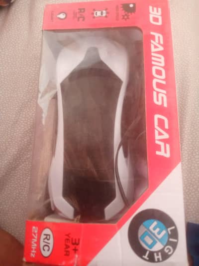 remot control car  10 bta 10 condition charger aur lead Sath ha