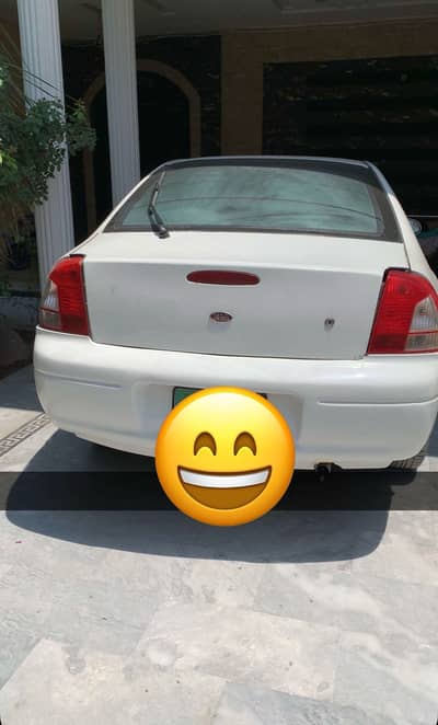 KIA Spectra 1.5 Automatic