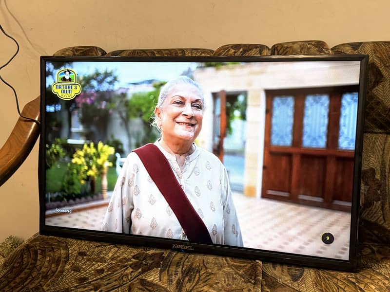 lcd 32inch android 6