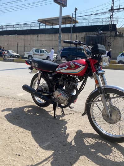 125 for sale urgent 10/10 condition