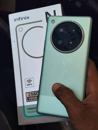 Infinix Zero 40