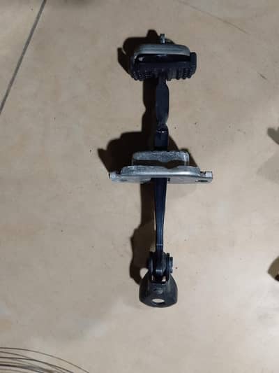 Honda civic rebone door stopper in cabli