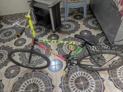  2 Mountain Cycles for Sale – Choti & Barhi Size – Good Condition
