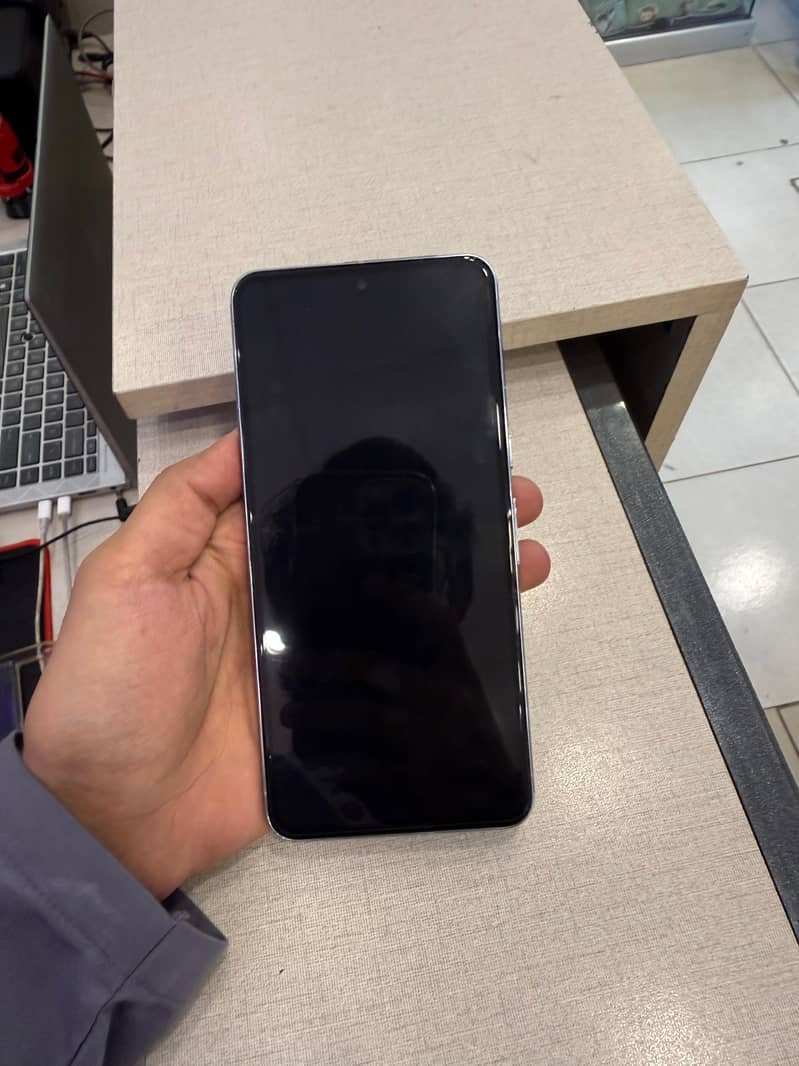 Google Pixel 8 Pro 1