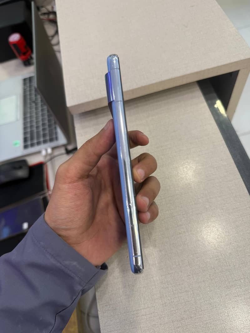 Google Pixel 8 Pro 4