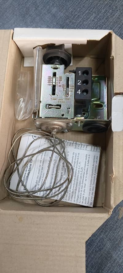 Emerson Alco TS1-A1A Thermostat / Frost Controller