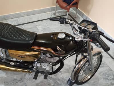 Honda 125 gol edition model 24