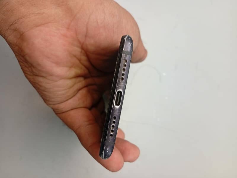 One Plus 6T 5