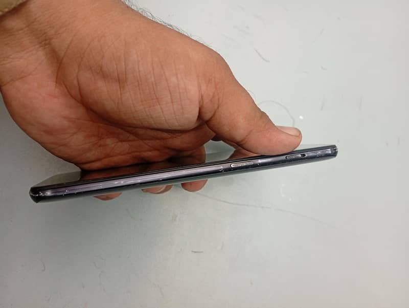 One Plus 6T 8