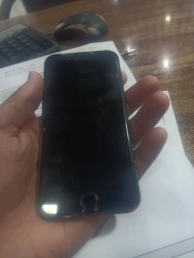 Apple iPhone SE