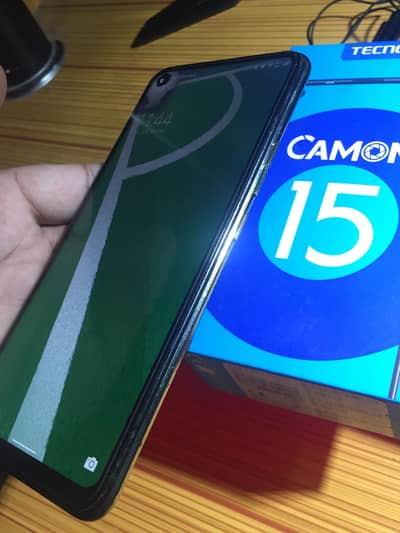 Tecno CAMON 15