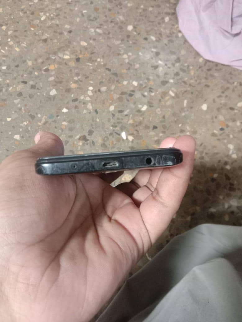 Redmi A2+ 2