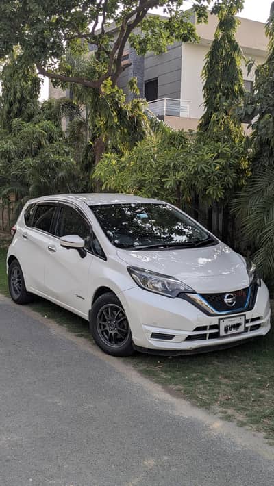 Nissan Note E Power 2018