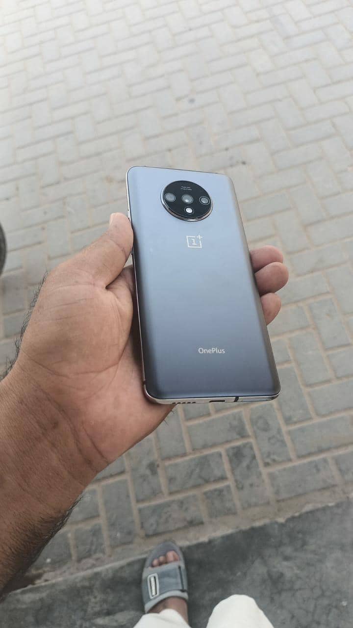 One Plus 7T 4
