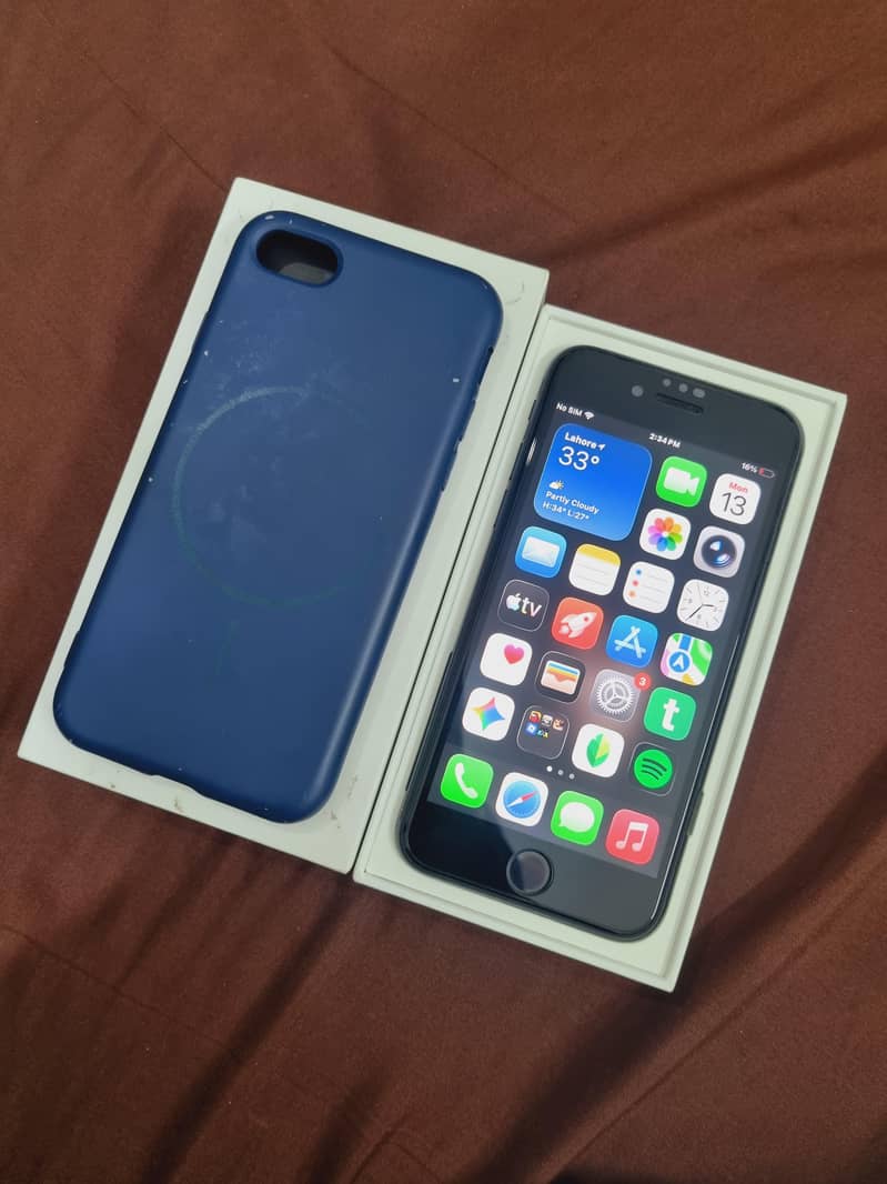 Iphone se 3