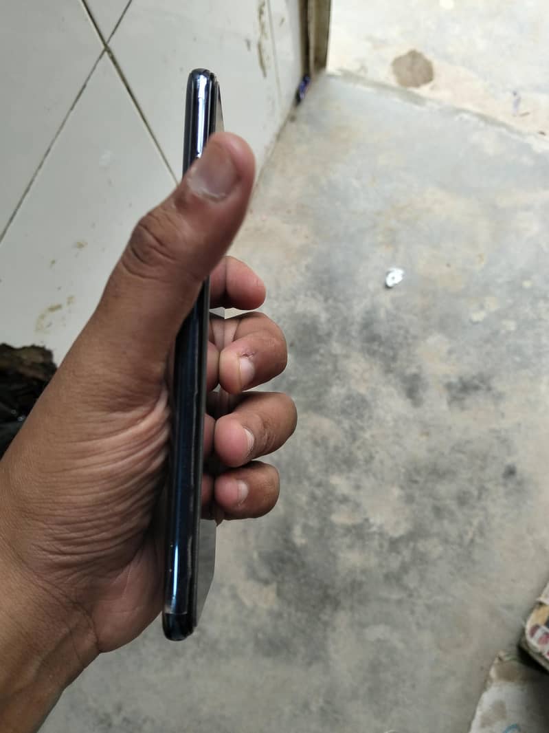 one plus n200 4
