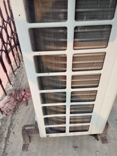 Ac gree for sale 1.5 tan