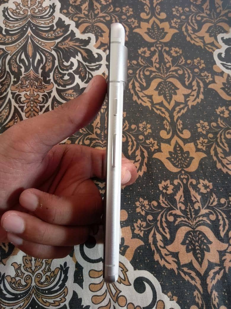 Google Pixel 7 2