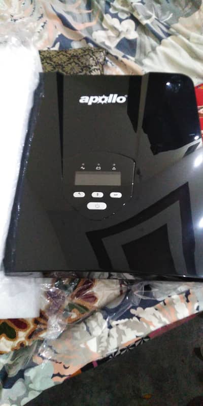 UPS Apollo 900 watts