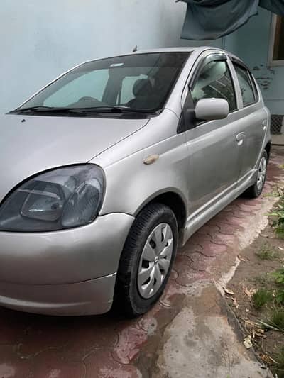 Toyota Vitz 1999