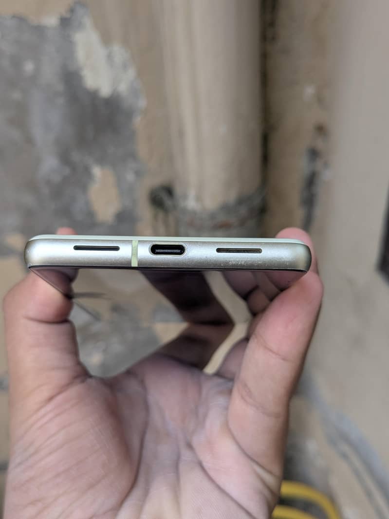Google Pixel 7 2