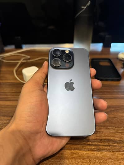 Apple iPhone 15 Pro