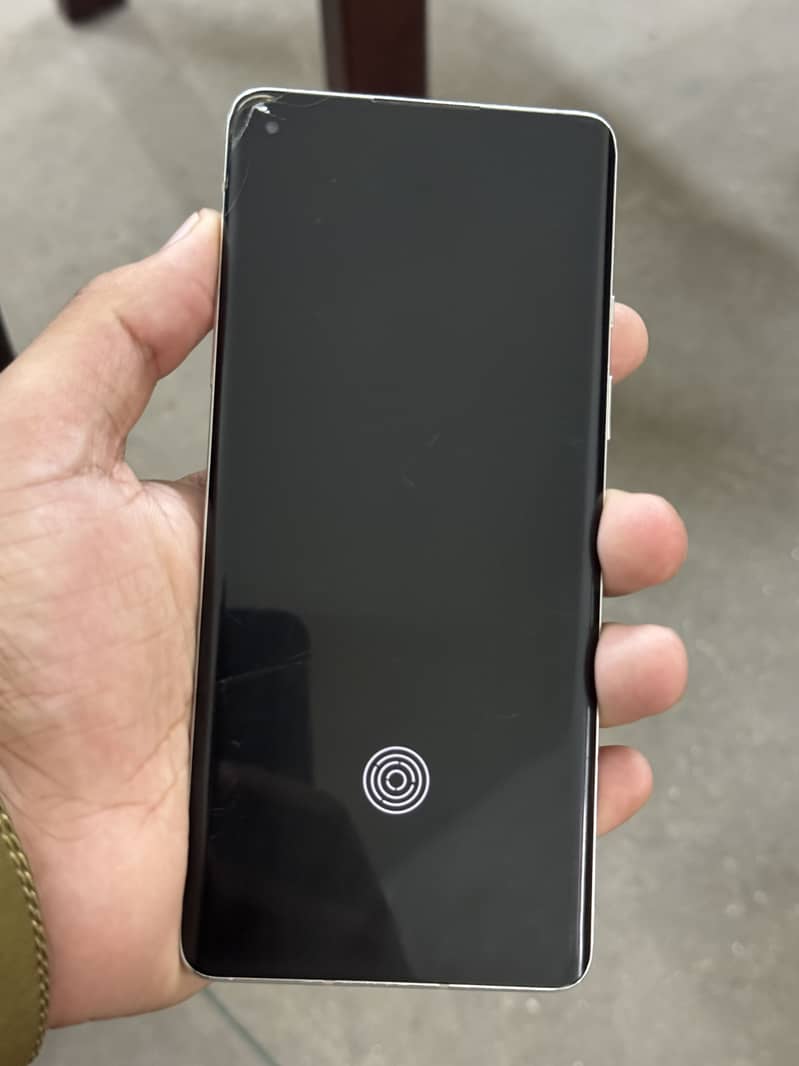 One Plus 8TMO 2