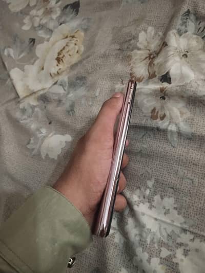 Vivo Y17