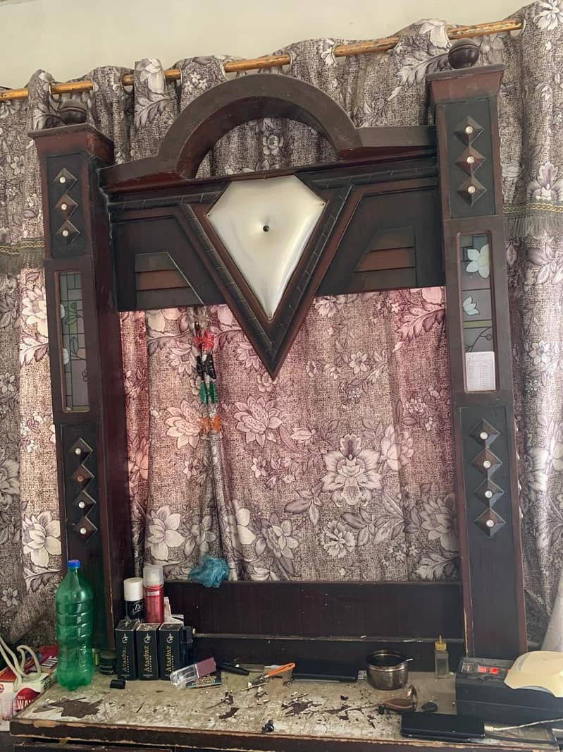 Bed dressing divider corner 1