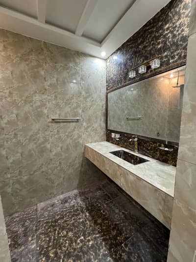 1 kanal basement for rent