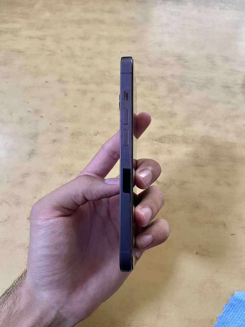 Iphone 14 pro 3