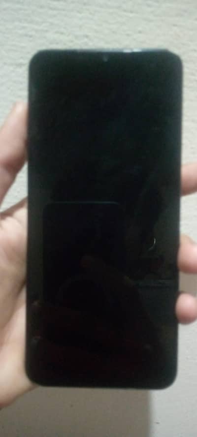 Tecno spark 8c panel original 10/9 conditions hade body kka sath