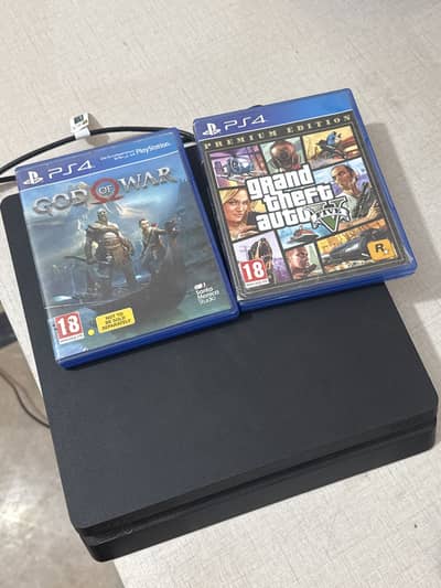 Ps4 with 3 games
