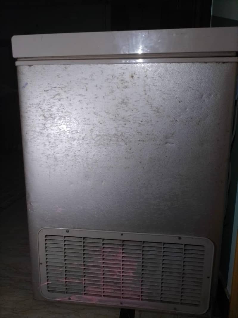 D freezer 2